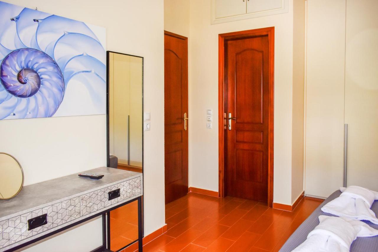 Apartamento Zoe'S Flat Megali Ammos Skiathos Exterior foto